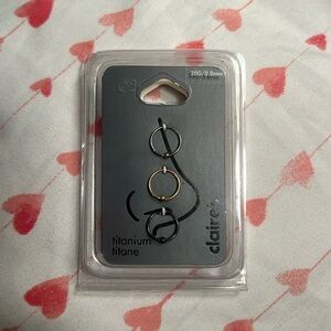 Claire's Titanium Hoop Nose Ring Set